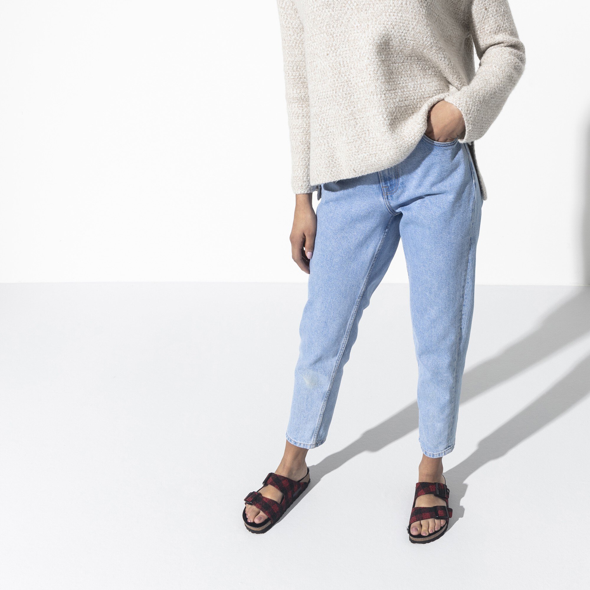Сандалии Birkenstock Arizona Shearling Suede Leather/Fur, цвет: Клетчатый красный — фото 6