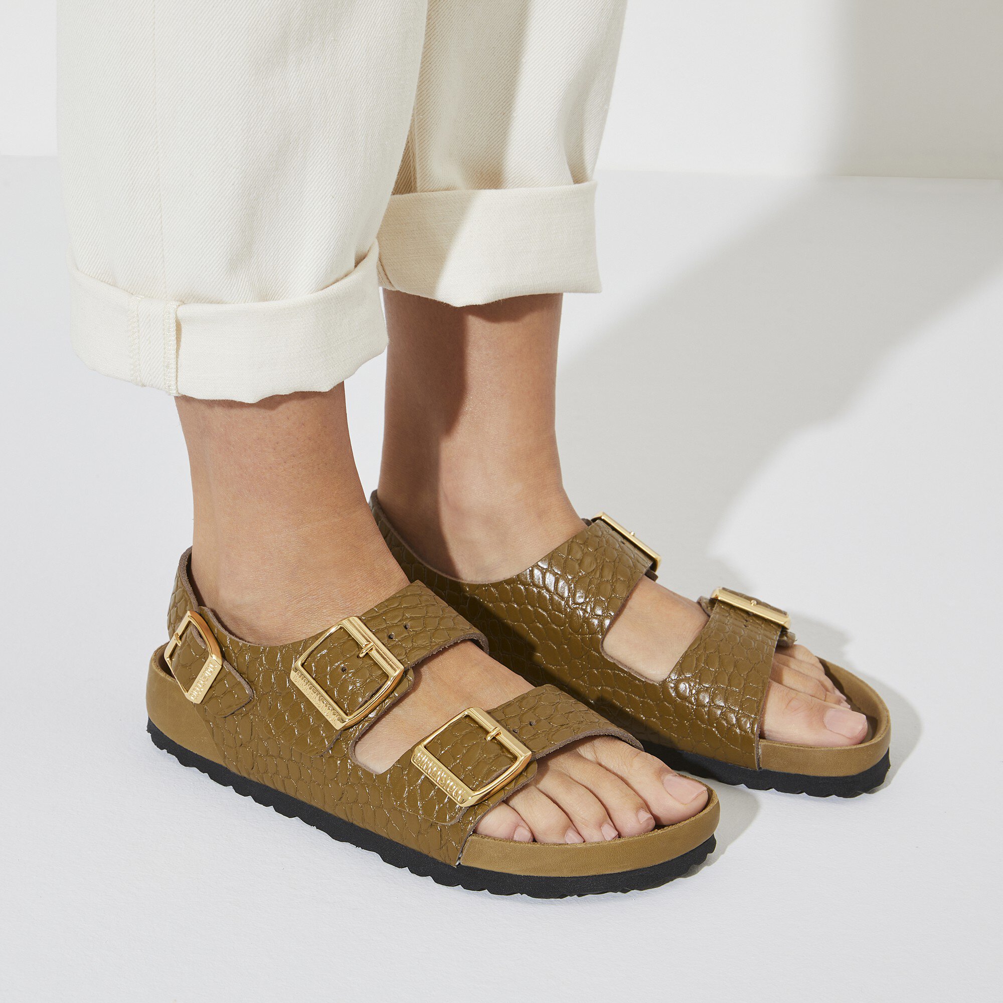 Женские сандалии Birkenstock Milano Rivet Logo Natural Leather Embossed, цвет: Зелёный — фото 5