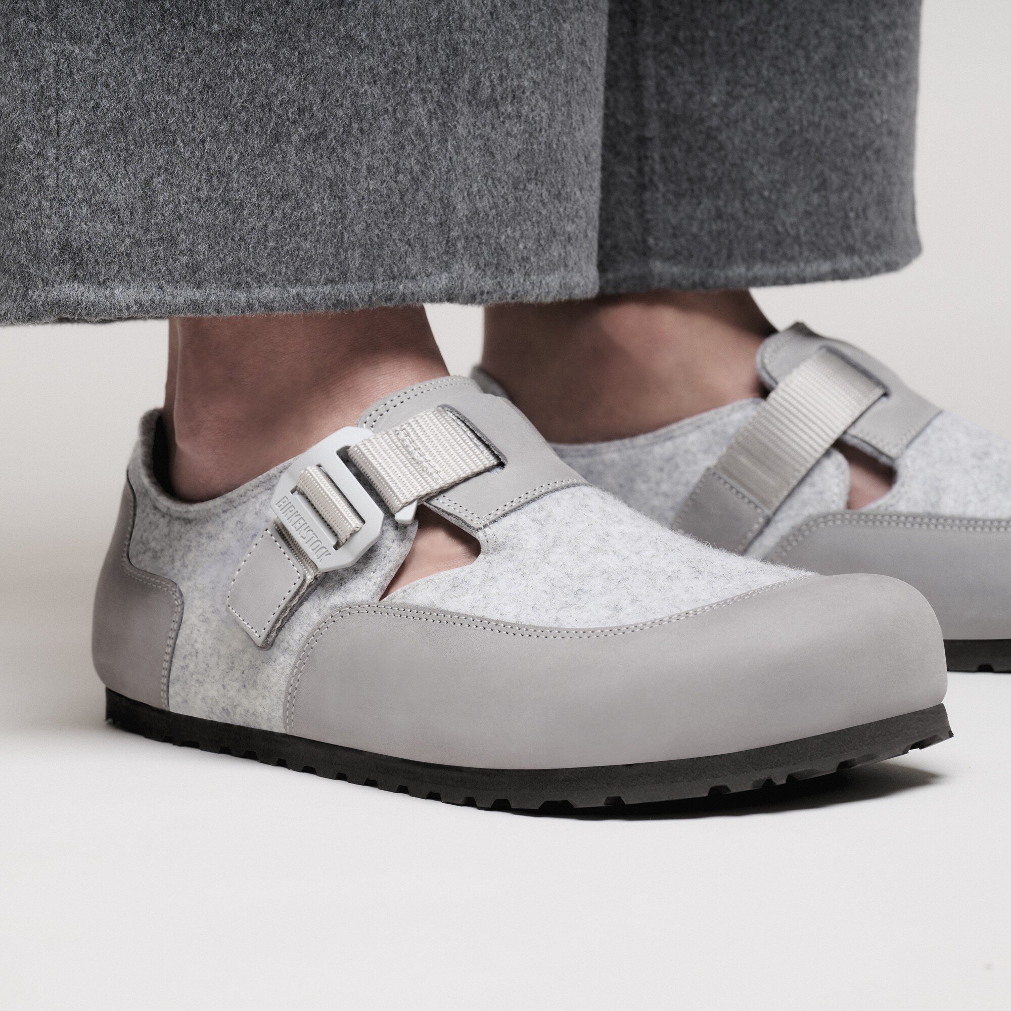 Тапочки Birkenstock London Nova Felt Leather/Textile/Felt, цвет: Серо-бежевый — фото 8