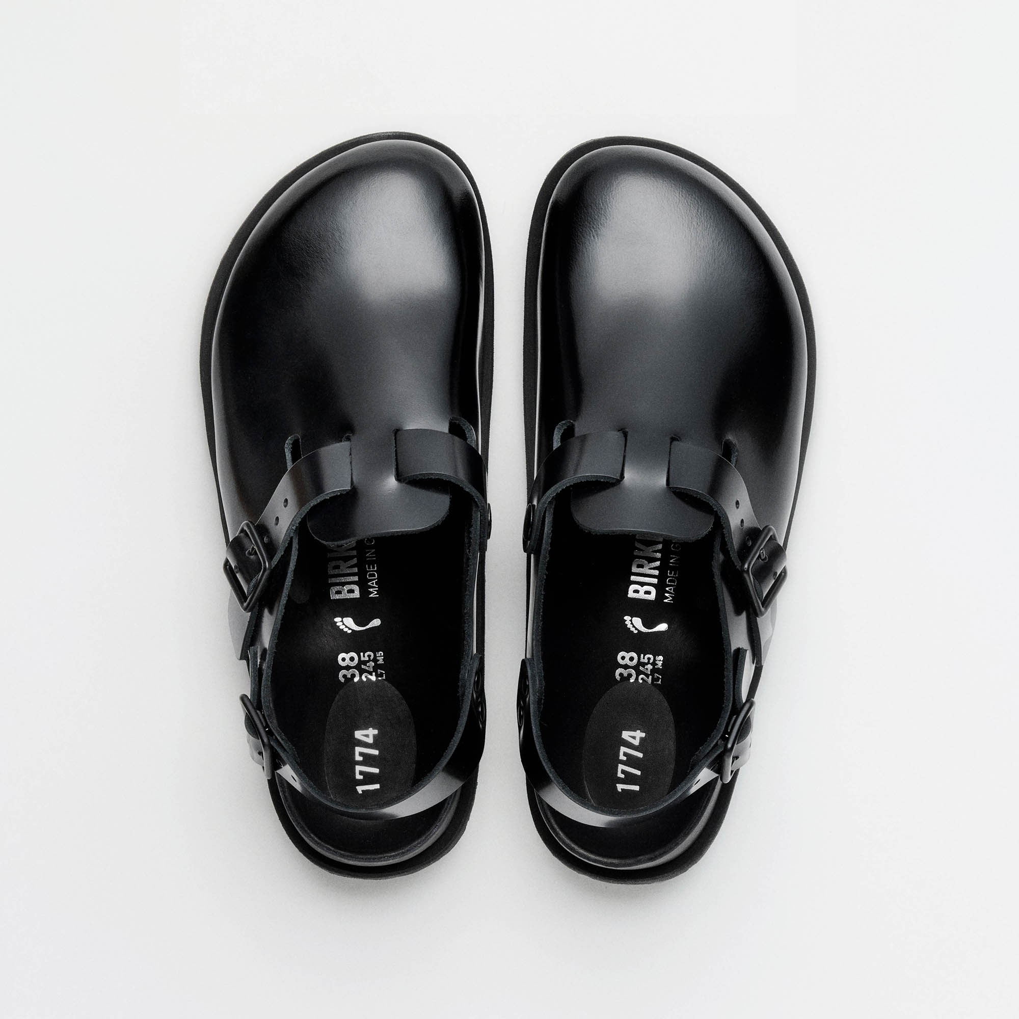 Tokio II Natural Leather in Color Premium Black | BIRKENSTOCK Oman