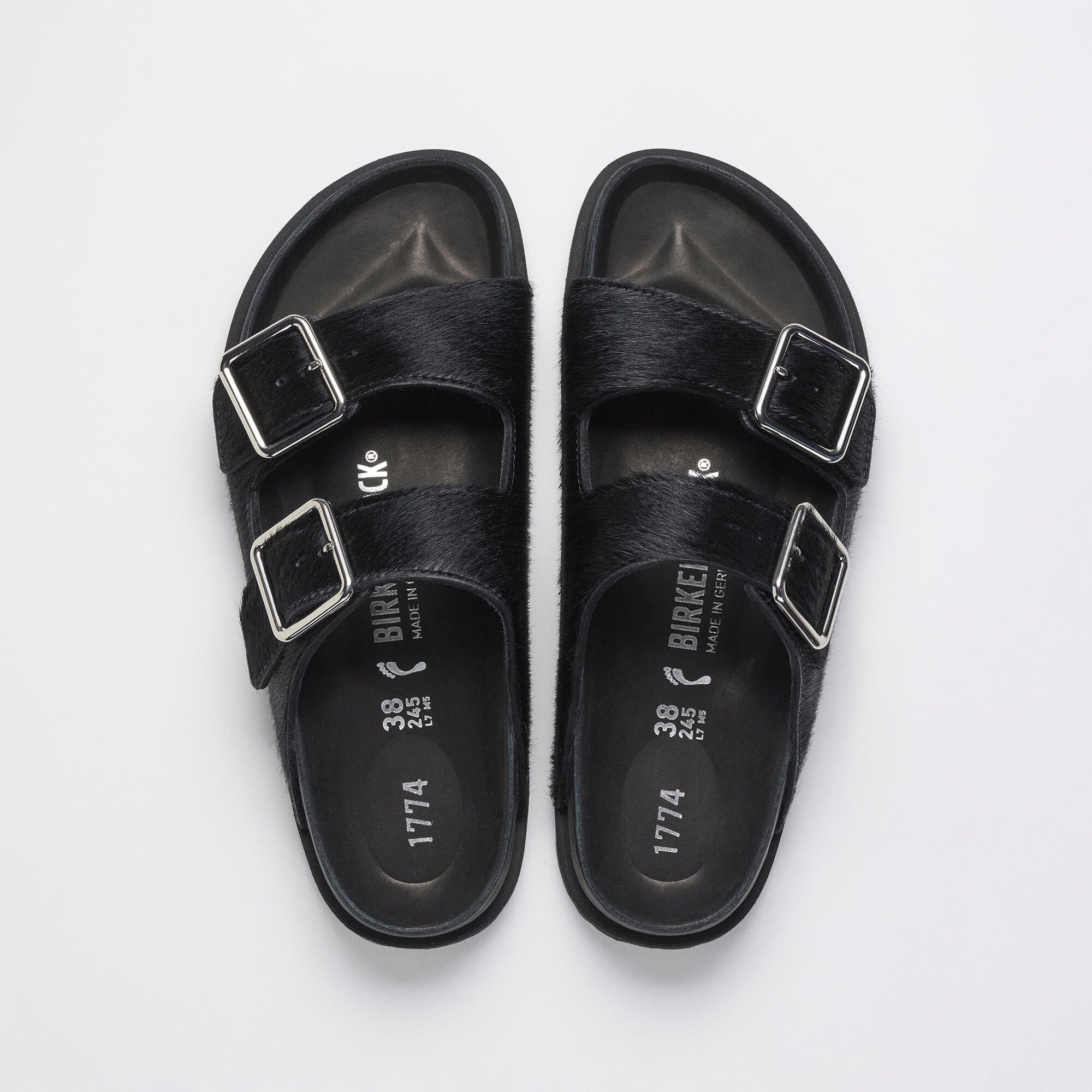 1774 Arizona Fur in Color Black | BIRKENSTOCK Netherlands