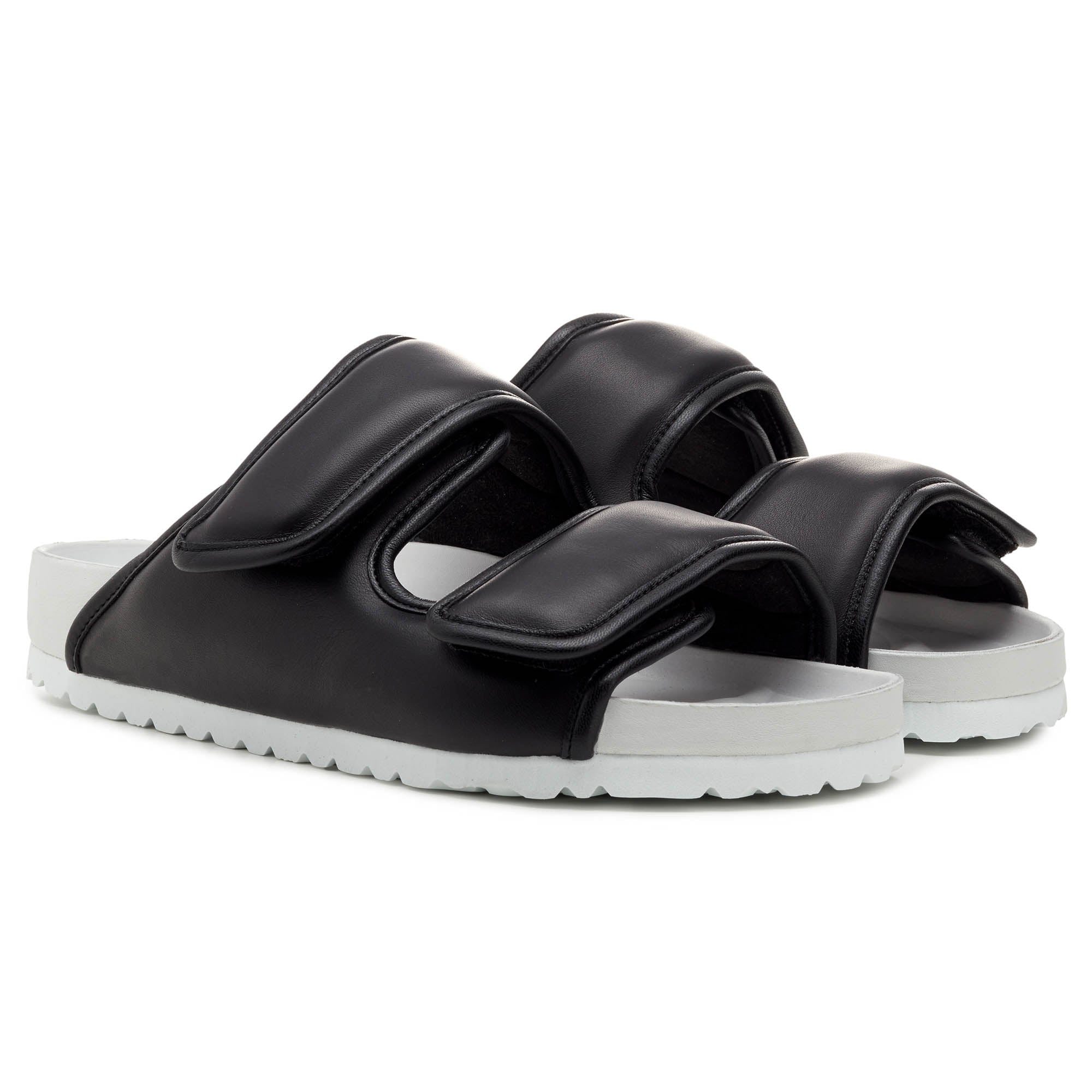 CSM Cosy by Dingyun Zhang Natural Leather in Color Black