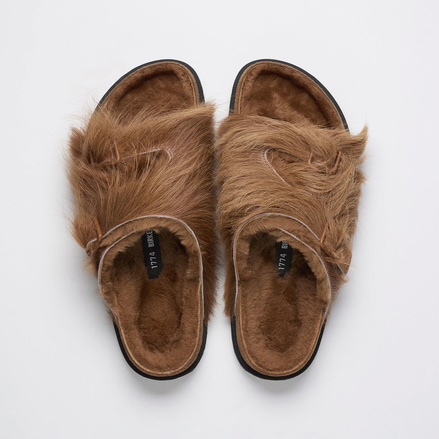 1774 Zürich Pony Shearling Fur in Color Caramel | BIRKENSTOCK