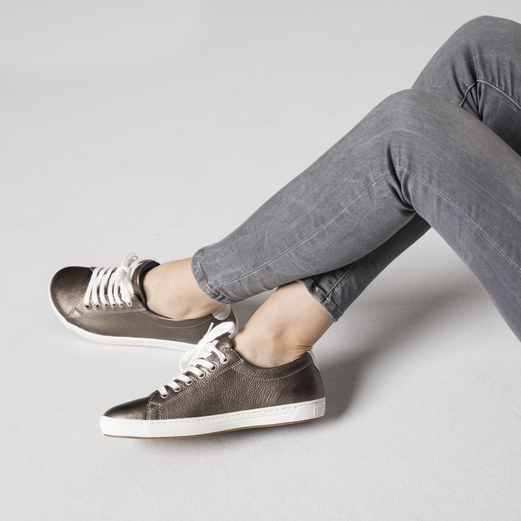 38.5 american shoe size