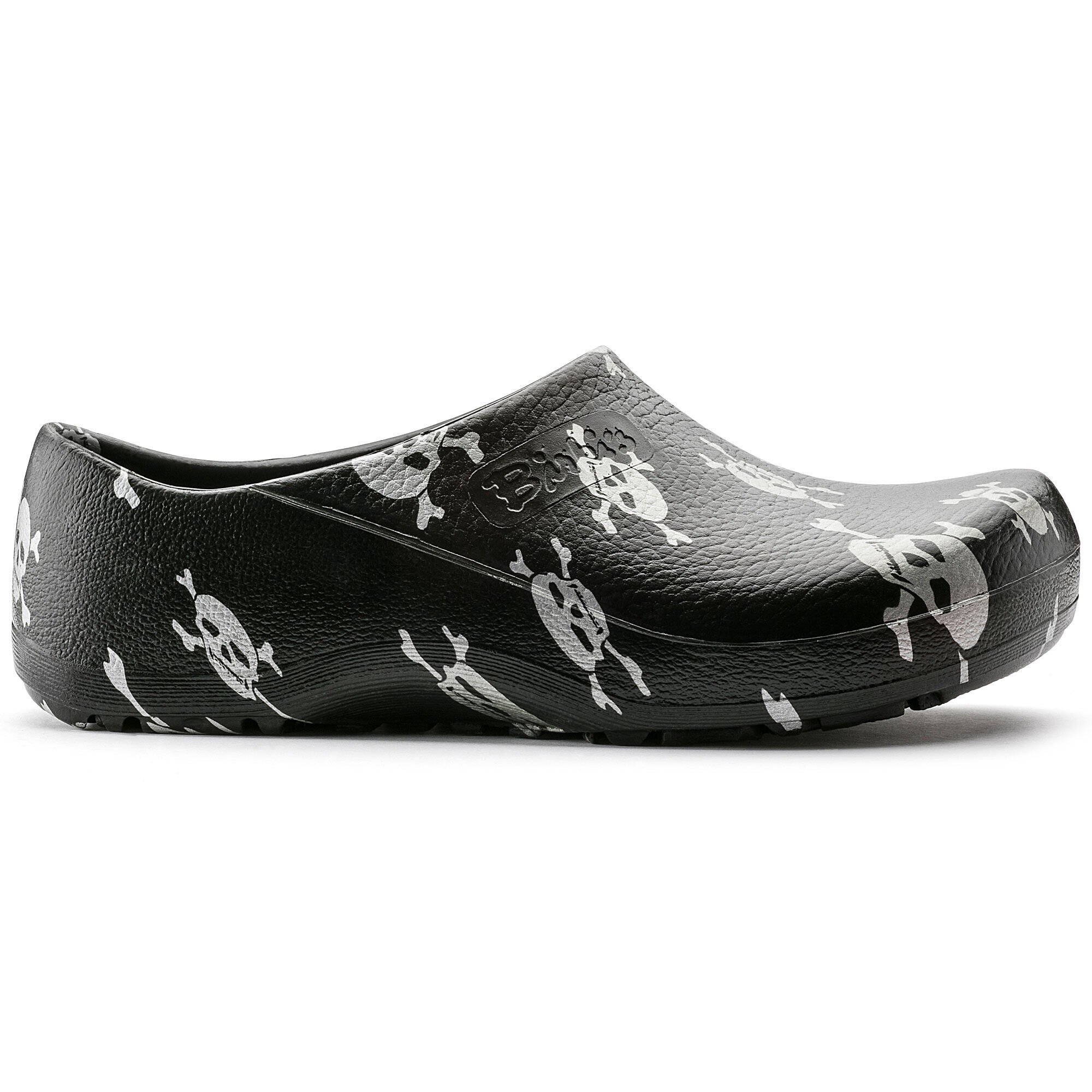 birkenstock skull clogs