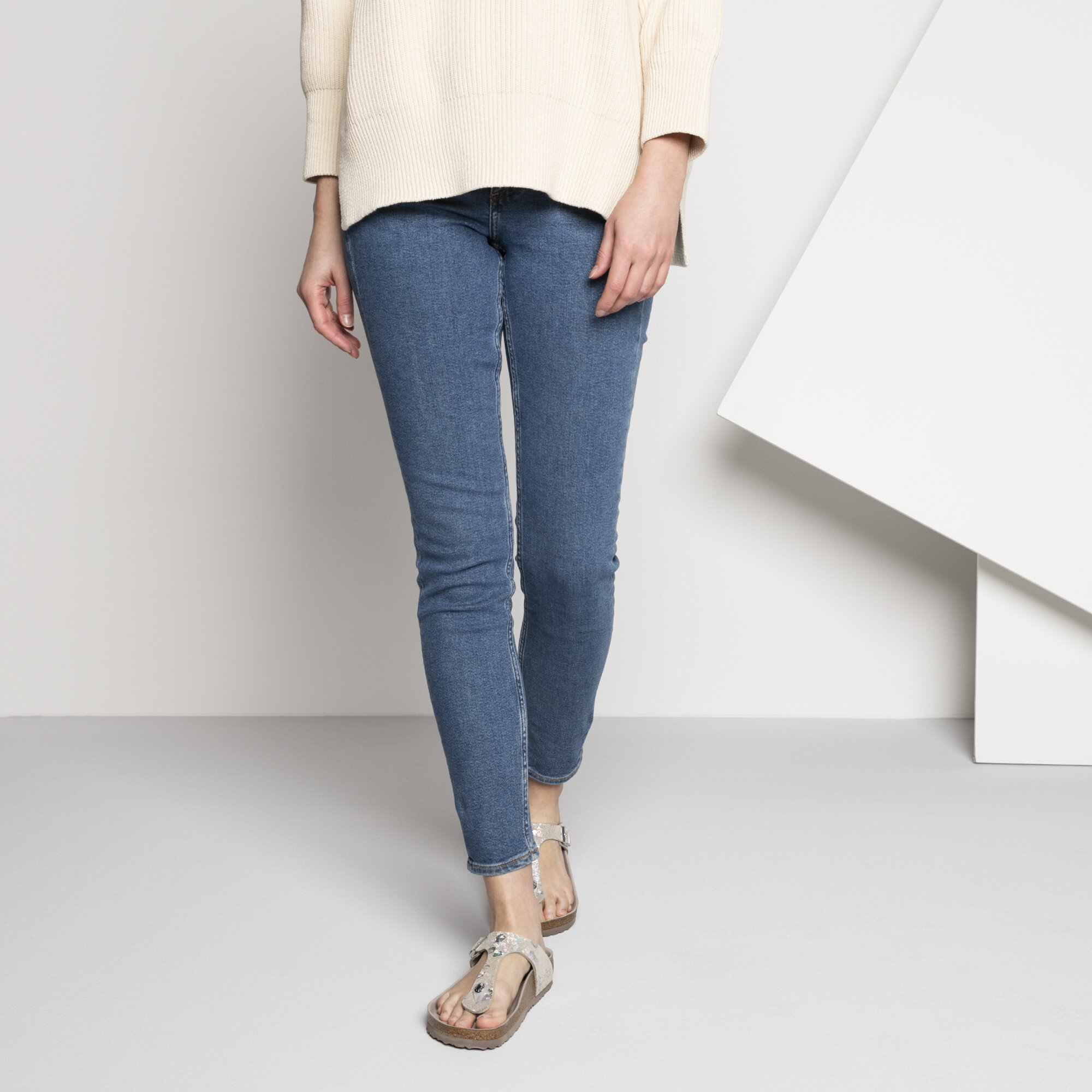 birkenstock gizeh silver