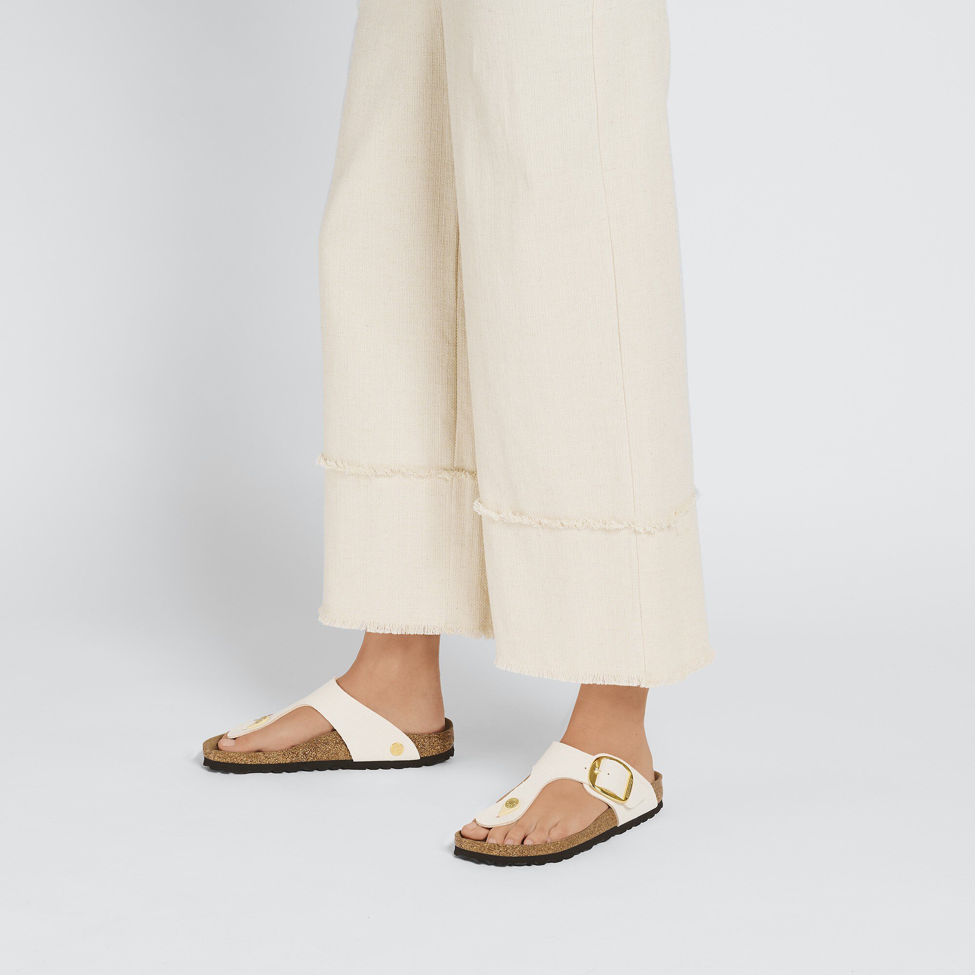 Gizeh Big Buckle Rivet Logo Textile Vegan Canvas Eggshell