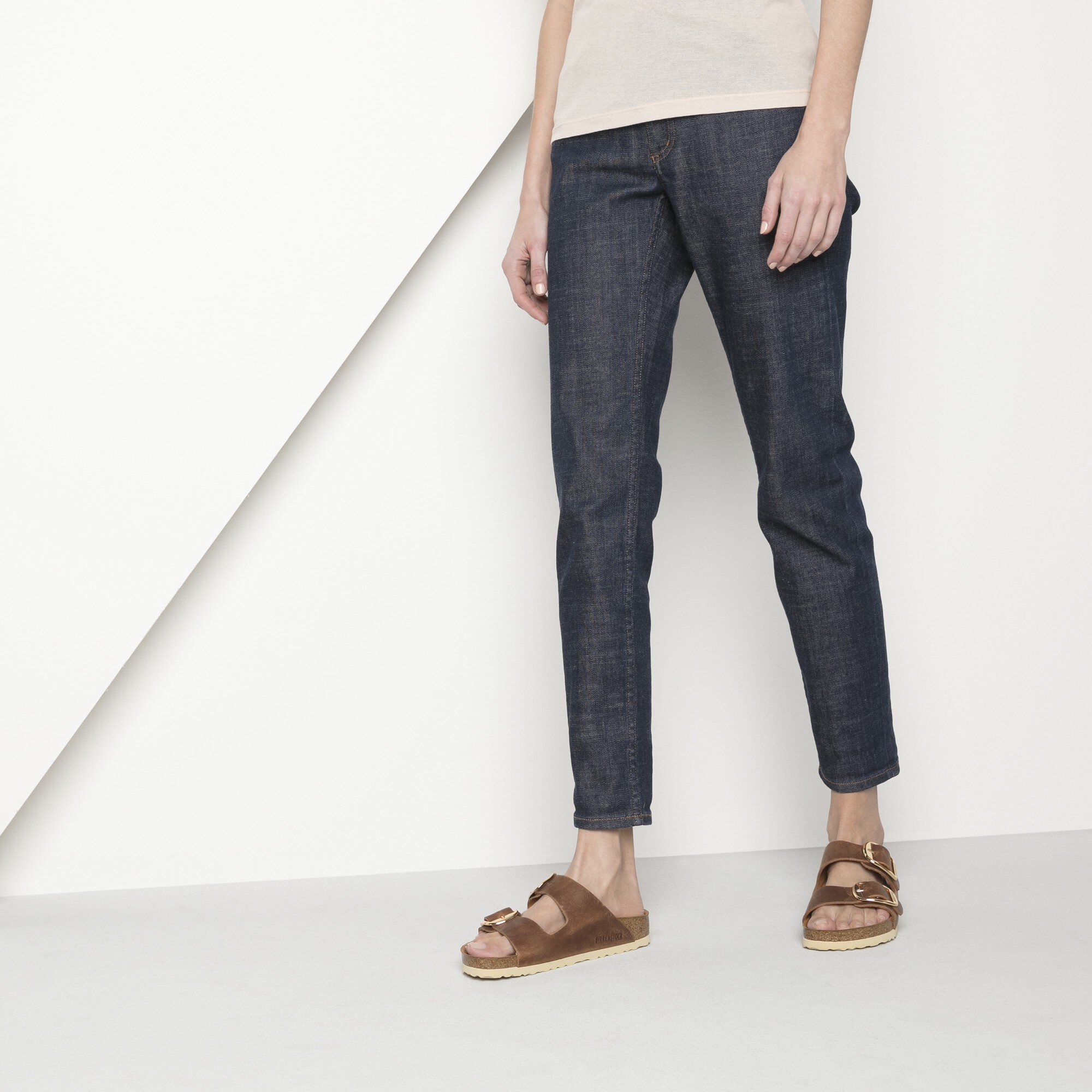 Arizona Big Buckle Oiled Leather Cognac BIRKENSTOCK