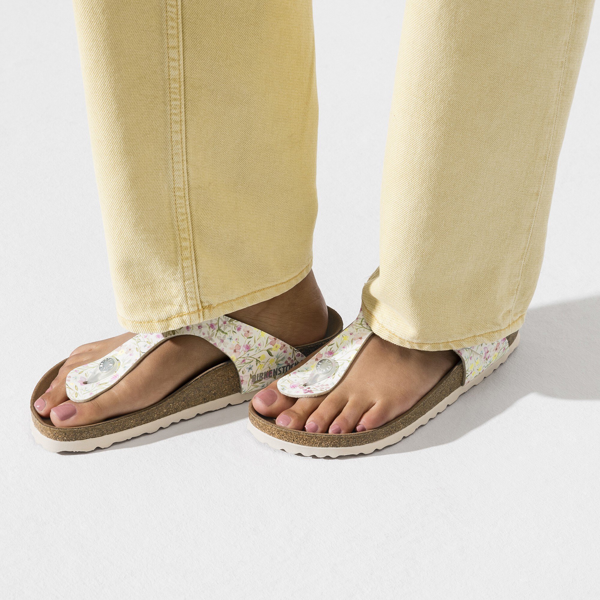Gizeh Vegan Birko-Flor Watercolor Flower White | BIRKENSTOCK