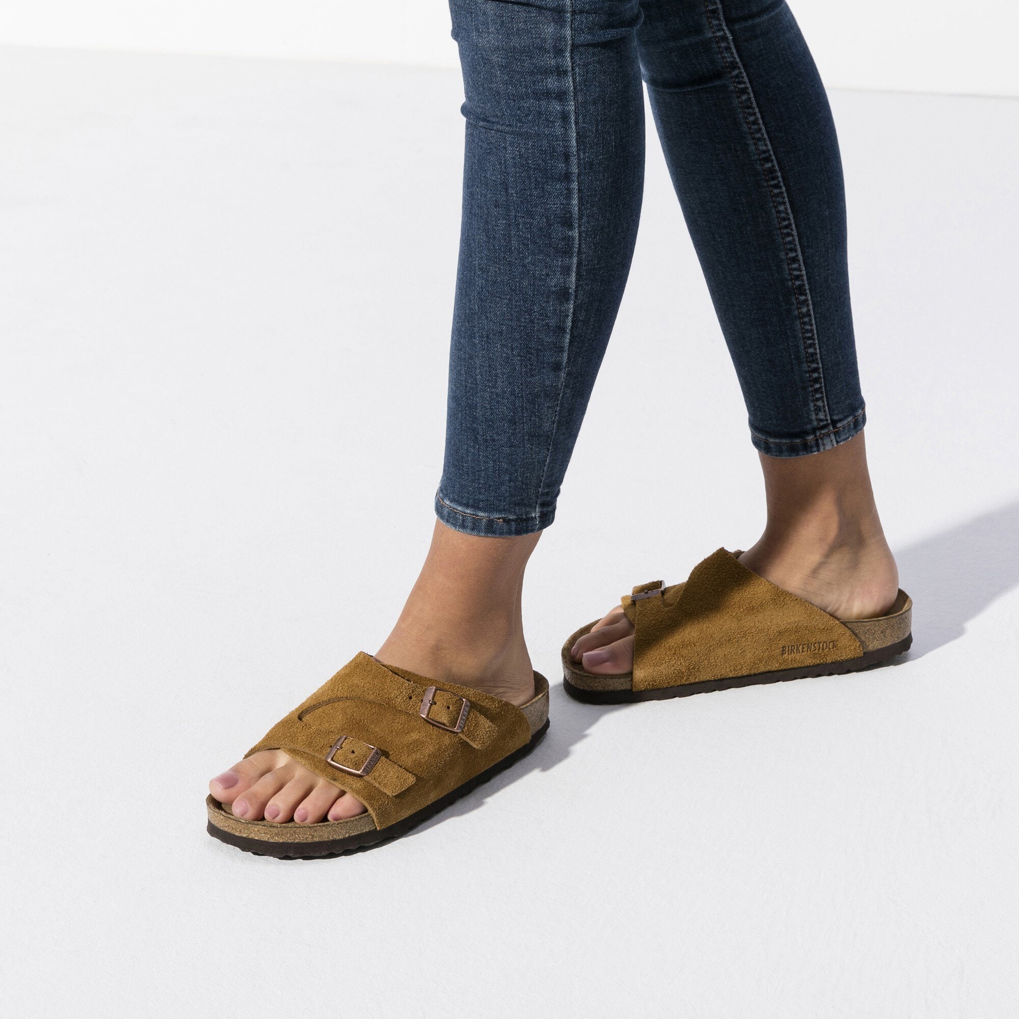 Fem Se igennem Pygmalion Zürich Soft Footbed Suede Leather Mink | BIRKENSTOCK