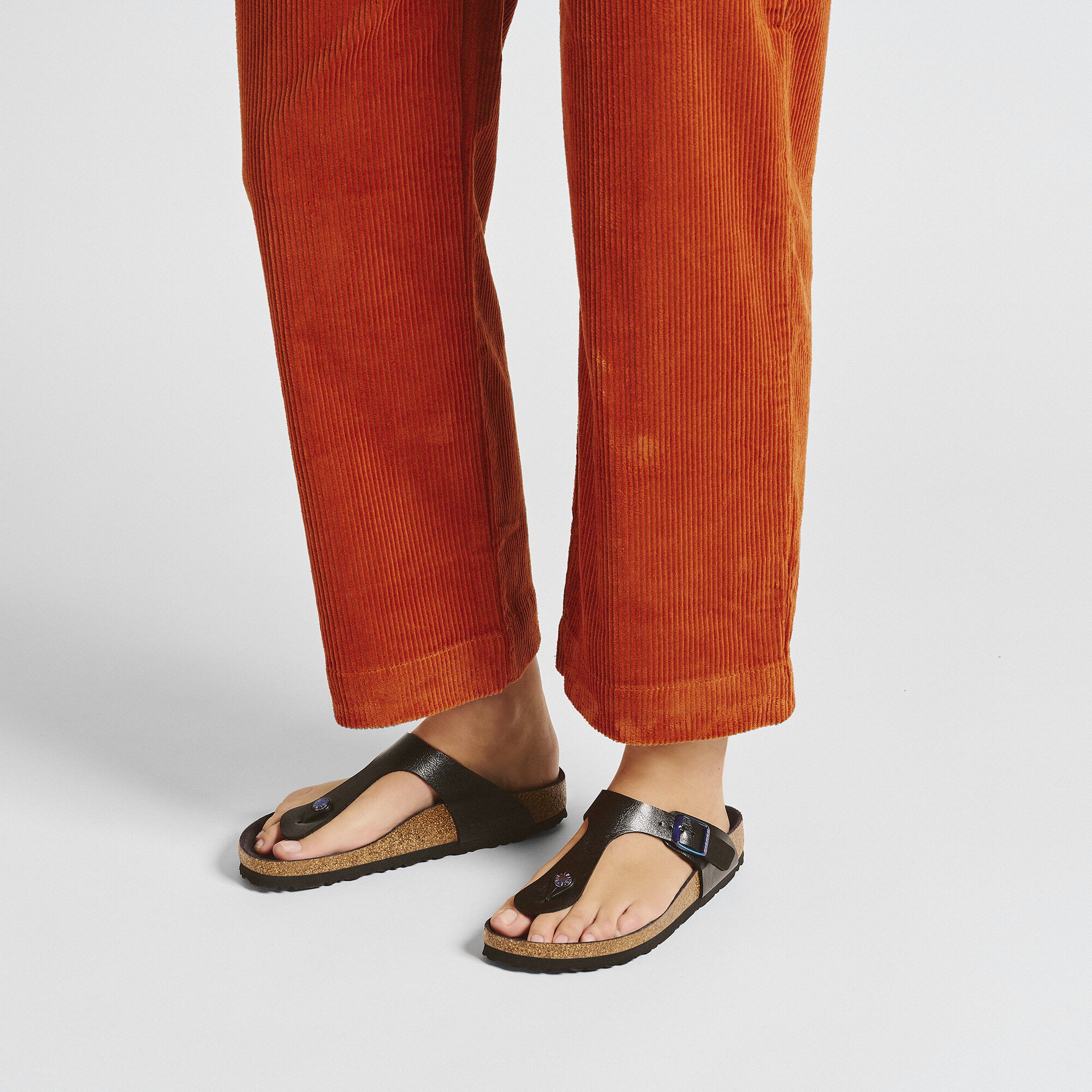 Birkenstock gizeh graceful best sale licorice