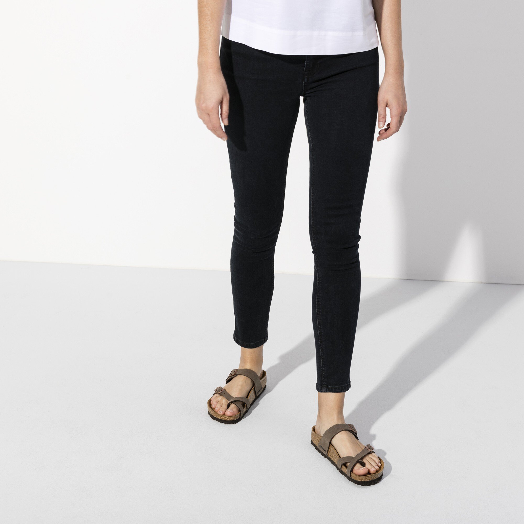 birkenstock mayari mocha narrow