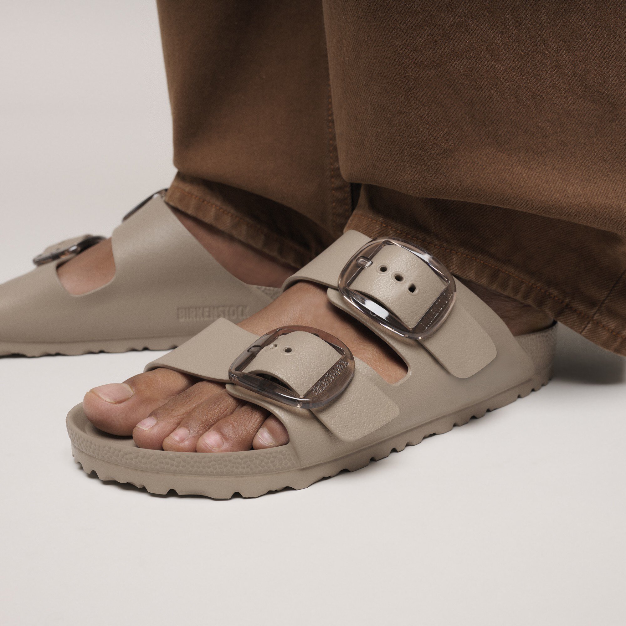 Arizona Big Buckle EVA Gray Taupe | BIRKENSTOCK