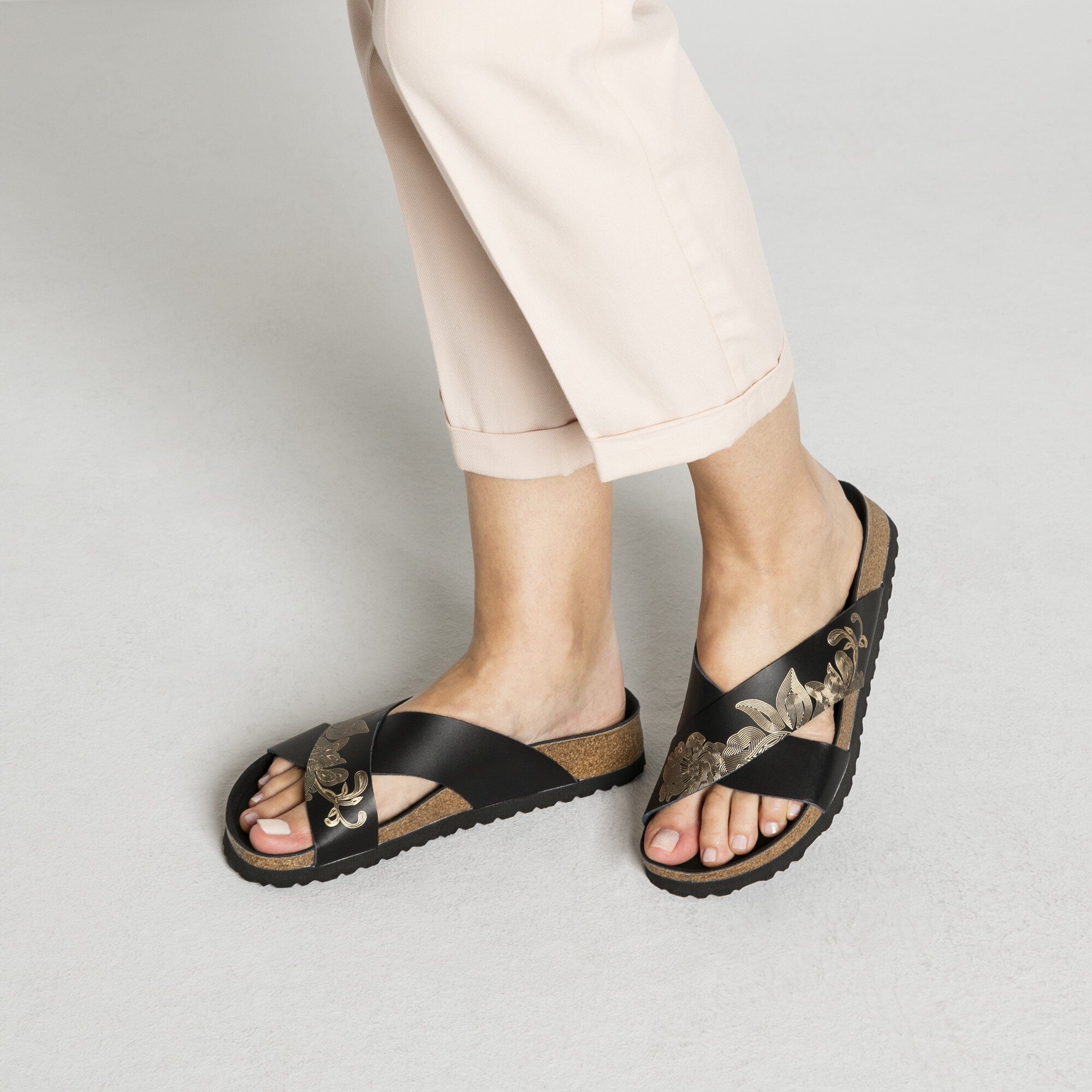 birkenstock black gold
