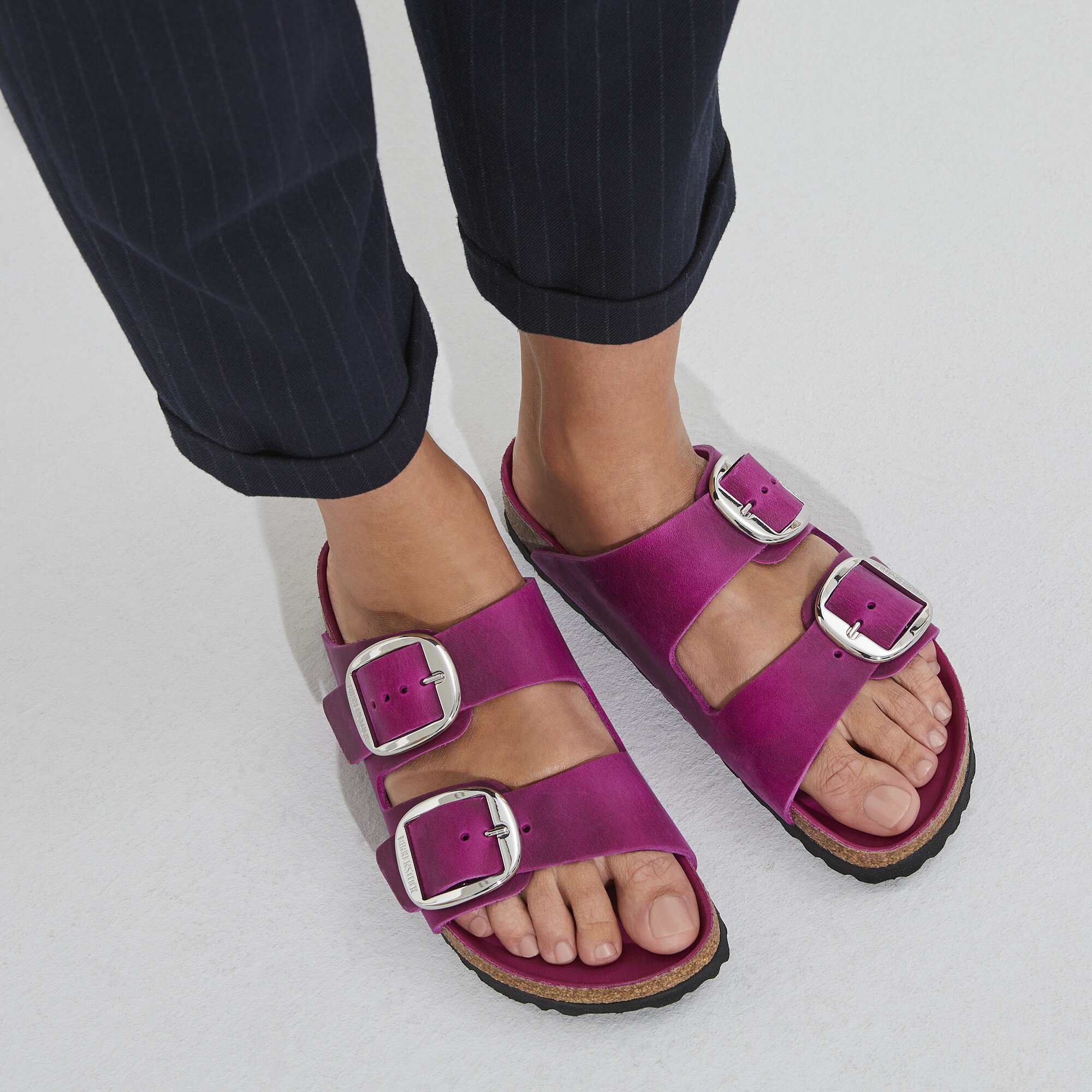 Arizona Big Buckle Oiled Leather Fuchsia | BIRKENSTOCK