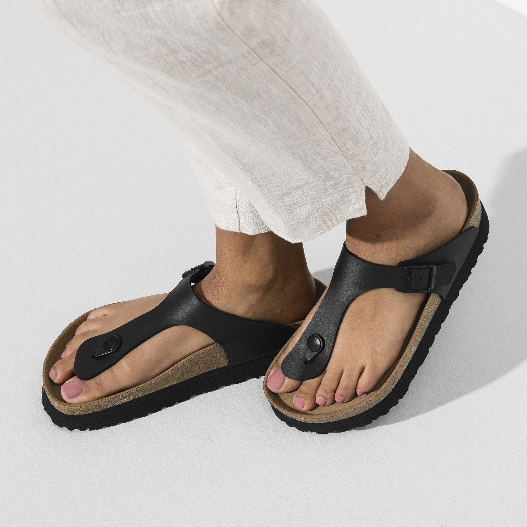 lyserød Missionær tilfredshed Gizeh Platform Vegan Birko-Flor Black | BIRKENSTOCK