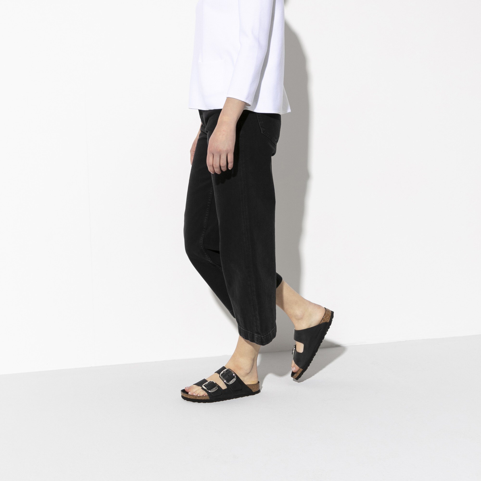 Arizona Big Buckle Oiled Leather Black | BIRKENSTOCK