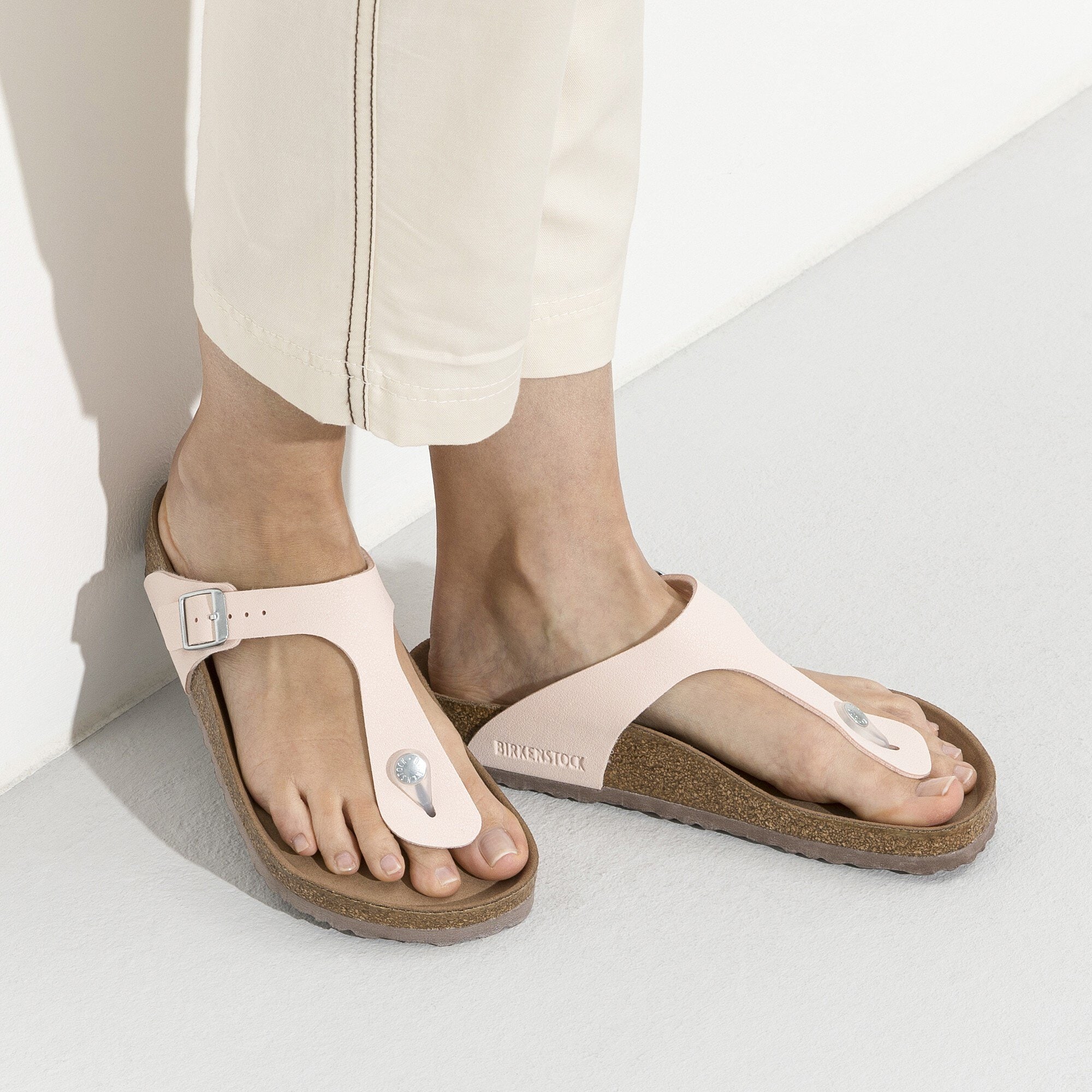 Birkenstock gizeh rose 2025
