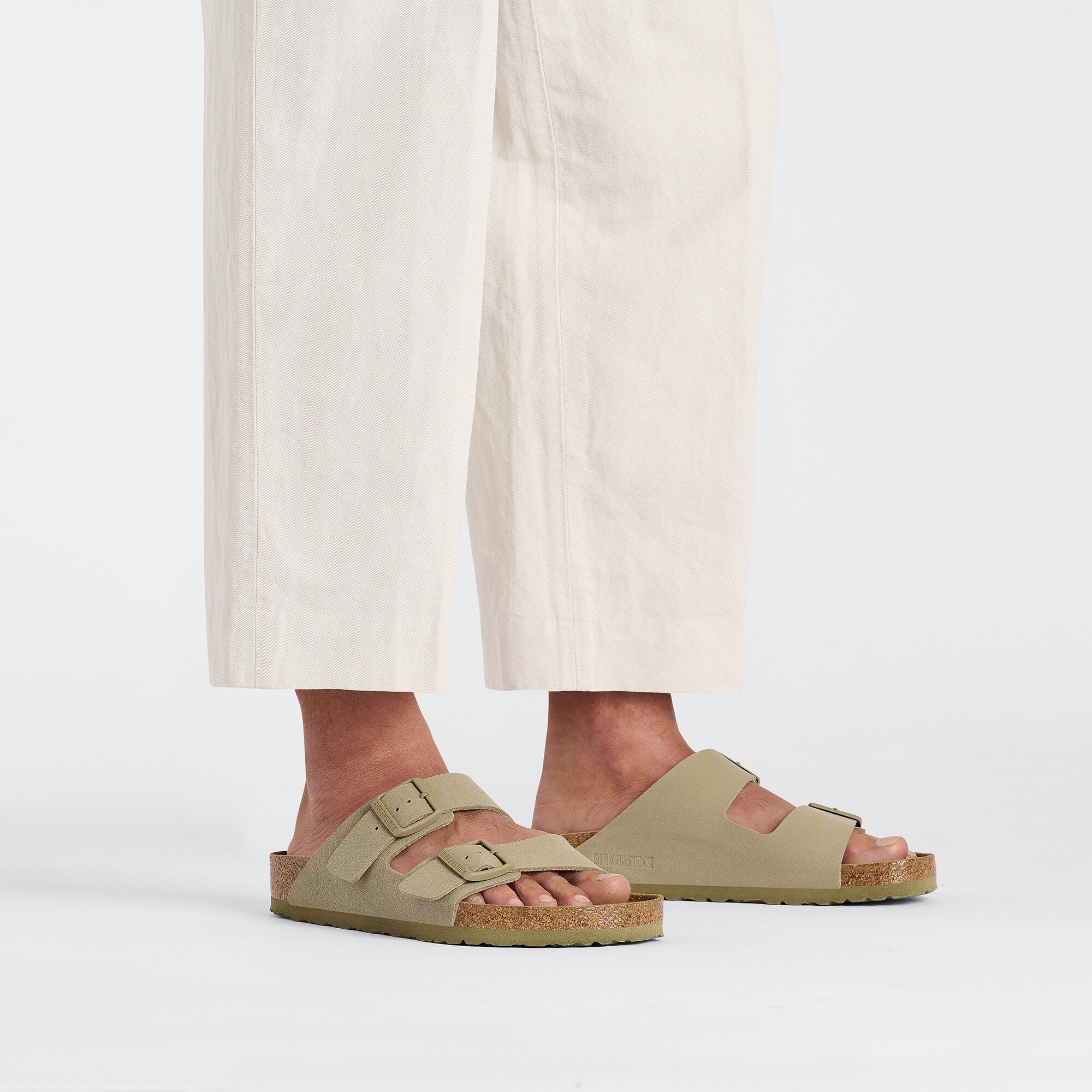 Birkenstock arizona khaki 2025