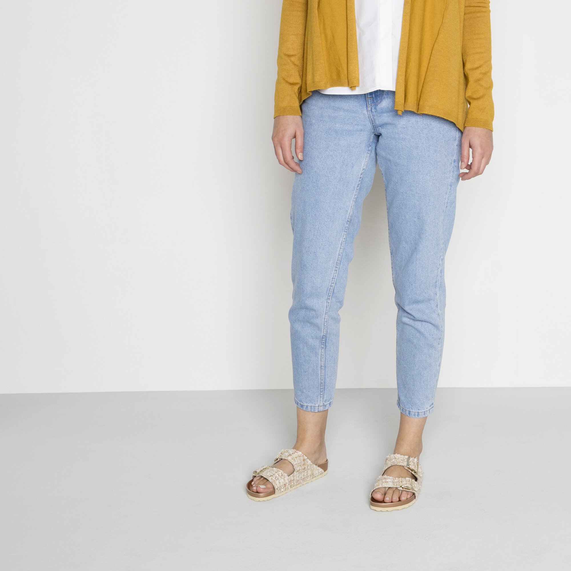 birkenstock beige arizona