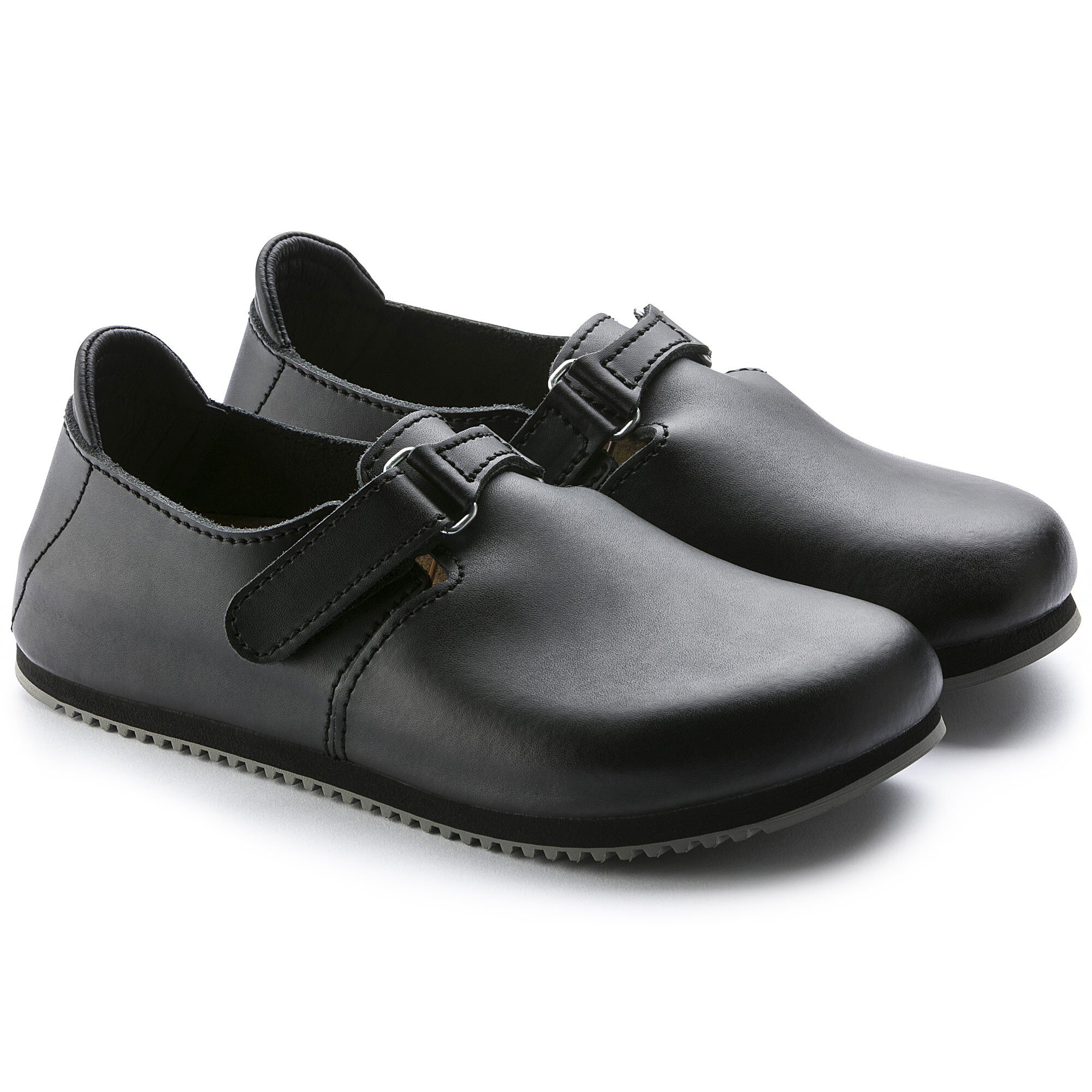 boys dress shoes canada