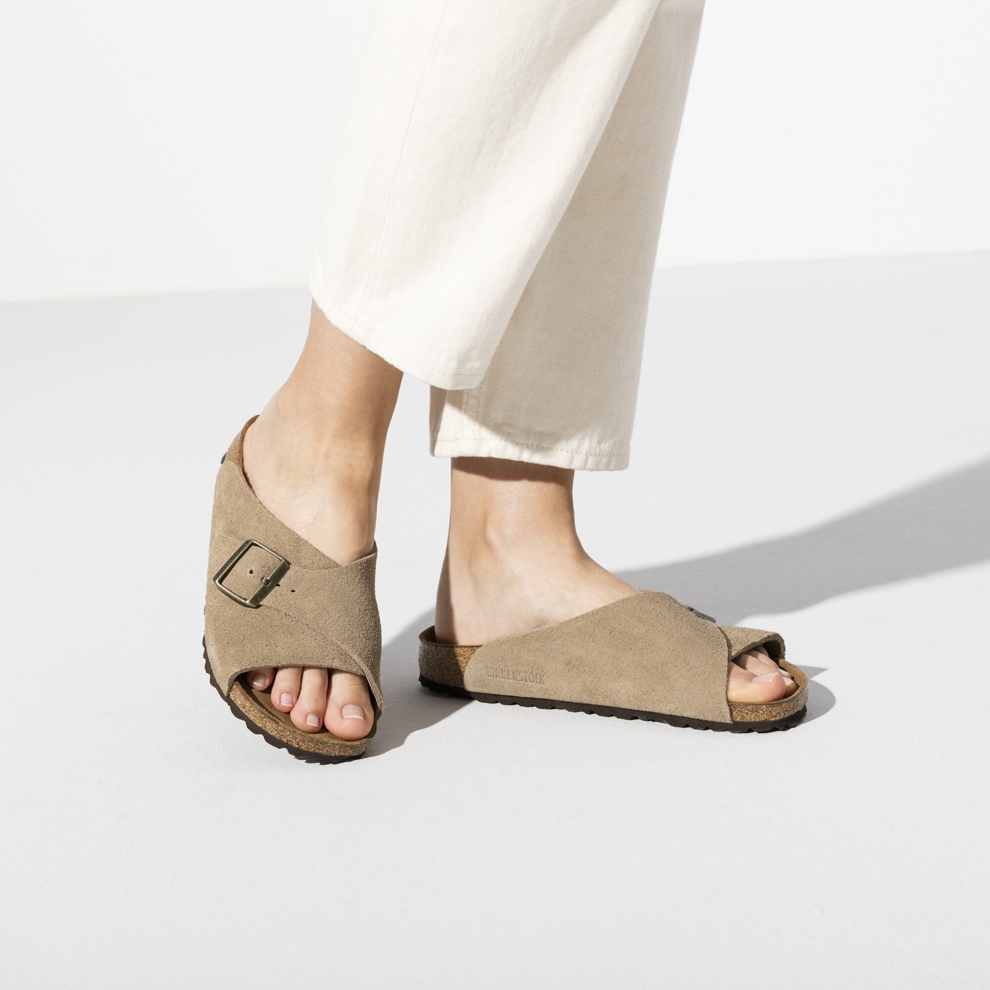 Arosa Soft Footbed Suede Leather Taupe | BIRKENSTOCK