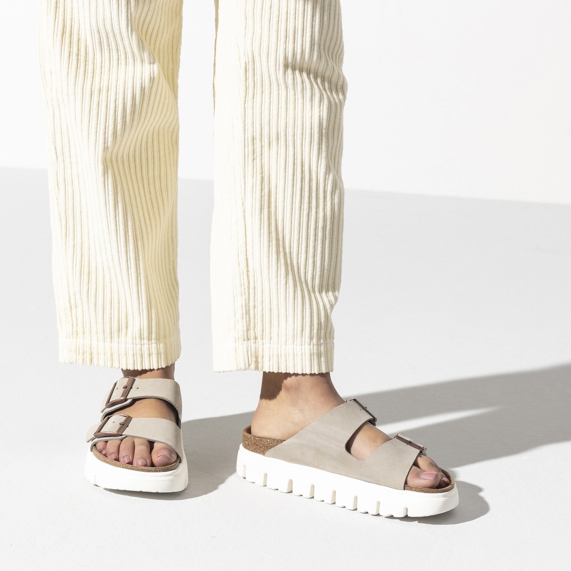 Birkenstock Arizona - taupe suede leather