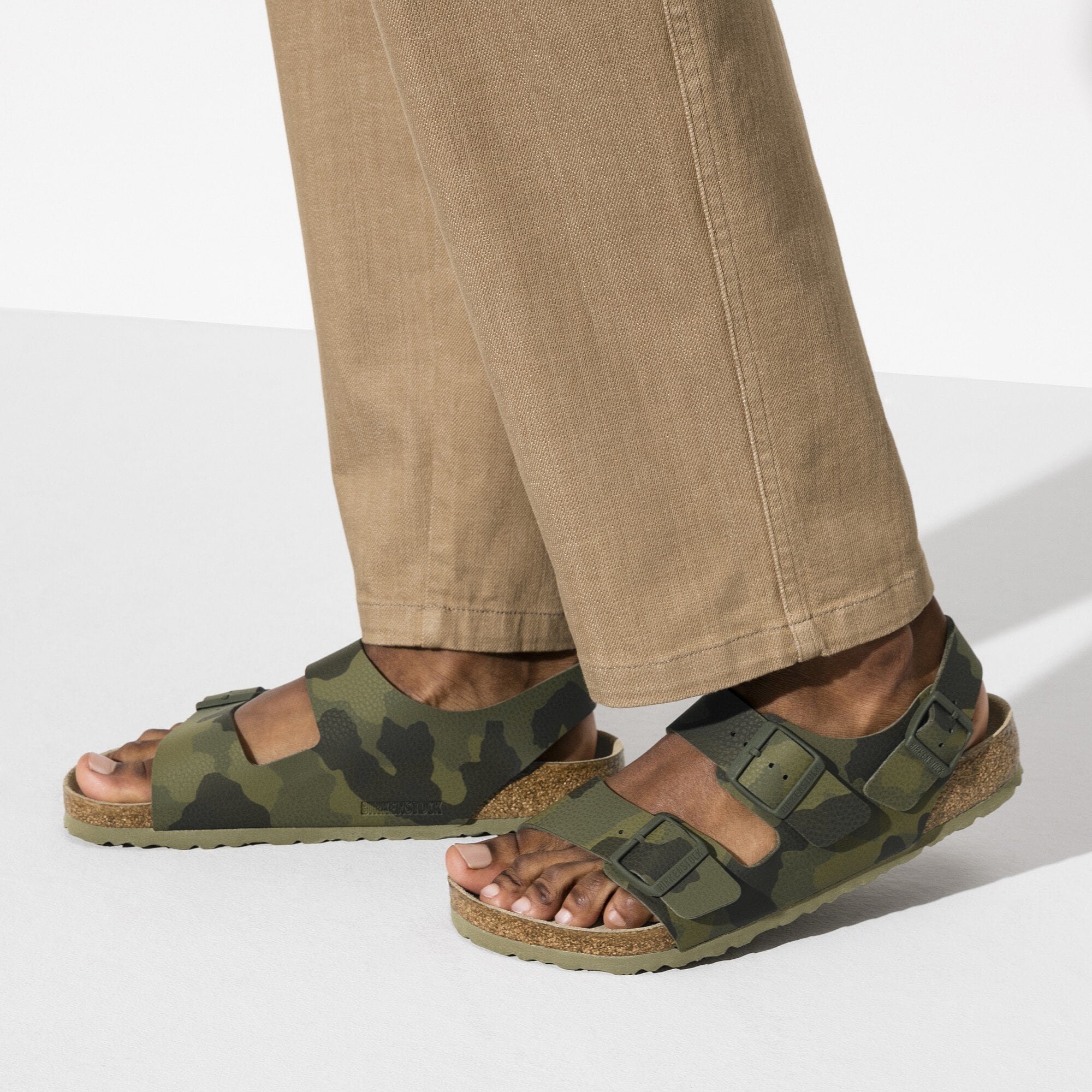 B olie Hoogte subtiel Milano Soft Footbed Birko-Flor Desert Soil Camo Green | BIRKENSTOCK