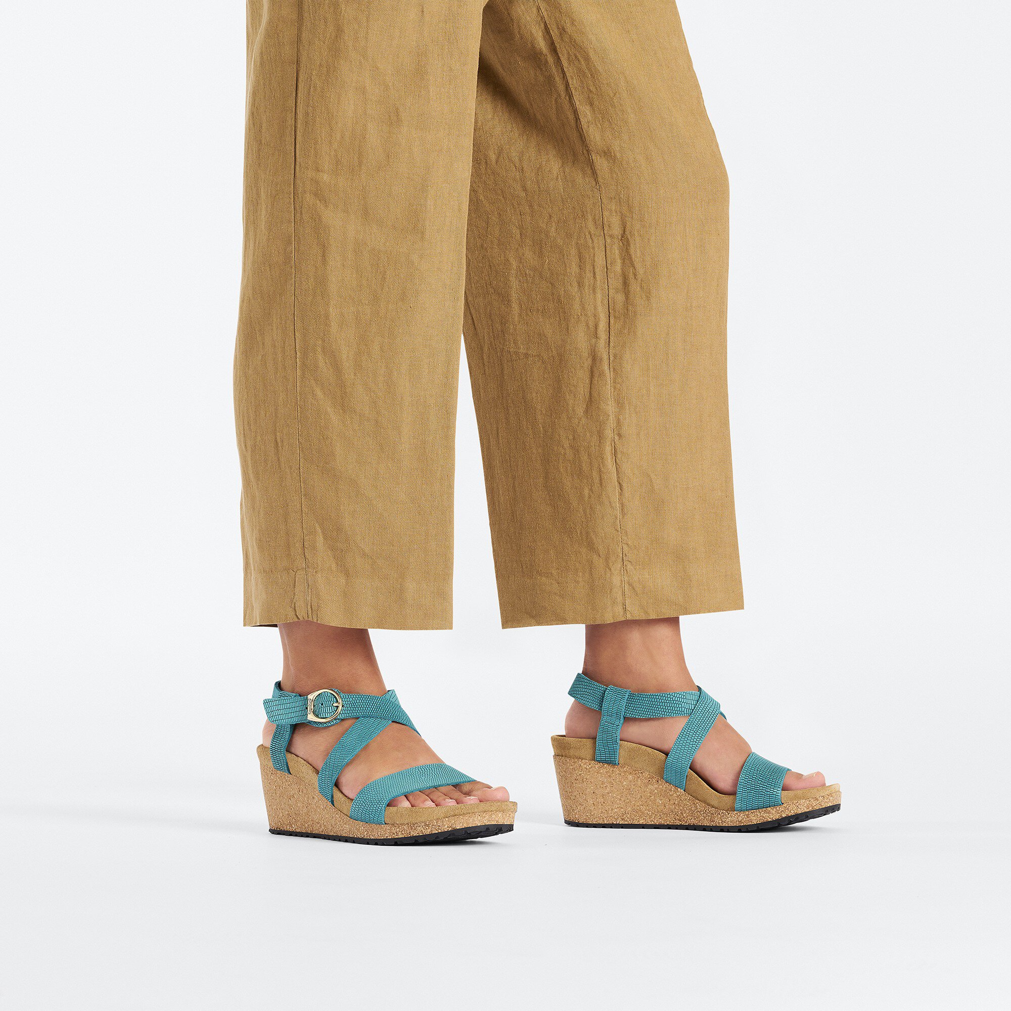 Sibyl Embossed Leather Biscay Bay | BIRKENSTOCK Sibyl Embossed Leather Biscay Bay | BIRKENSTOCK