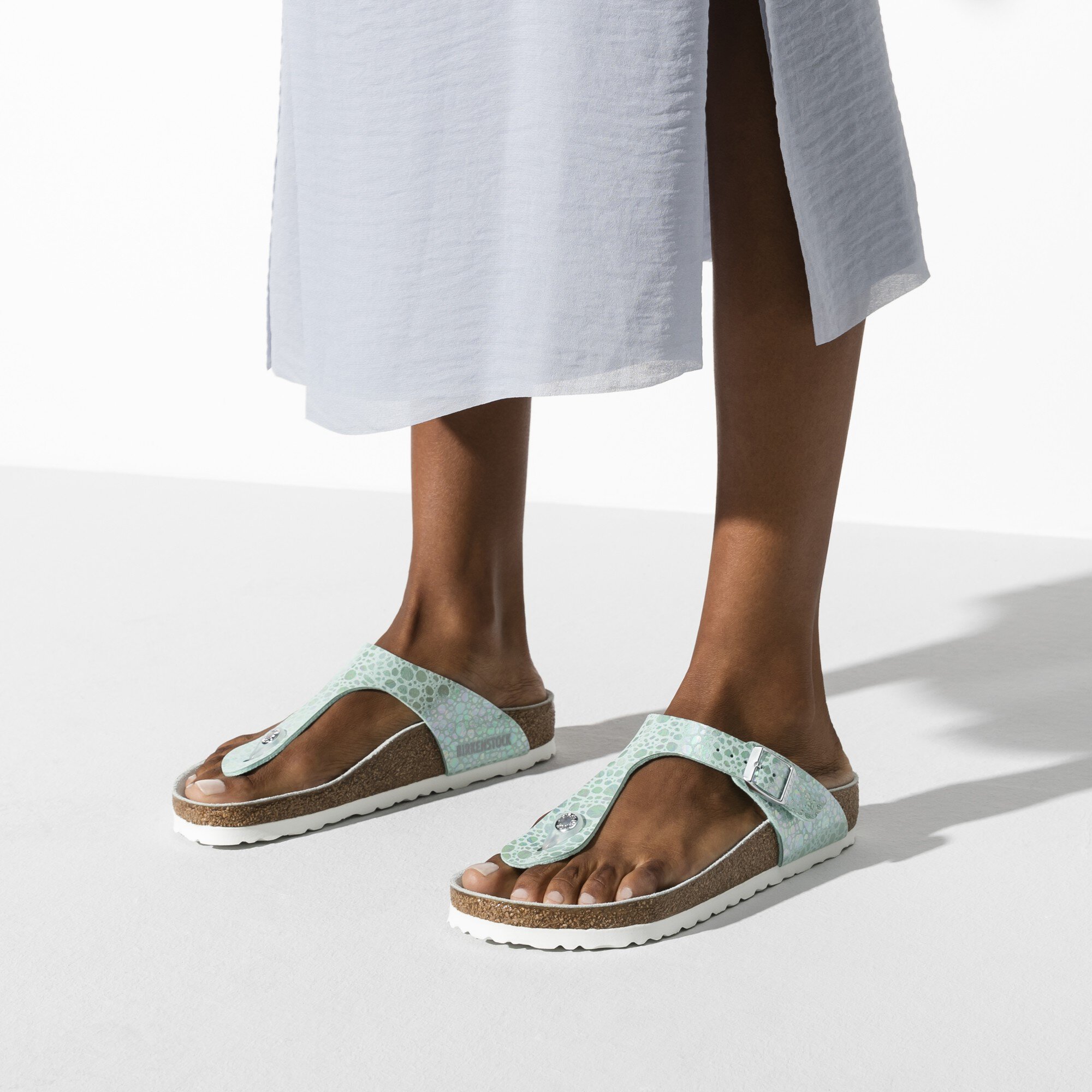 birkenstock gizeh metallic stones