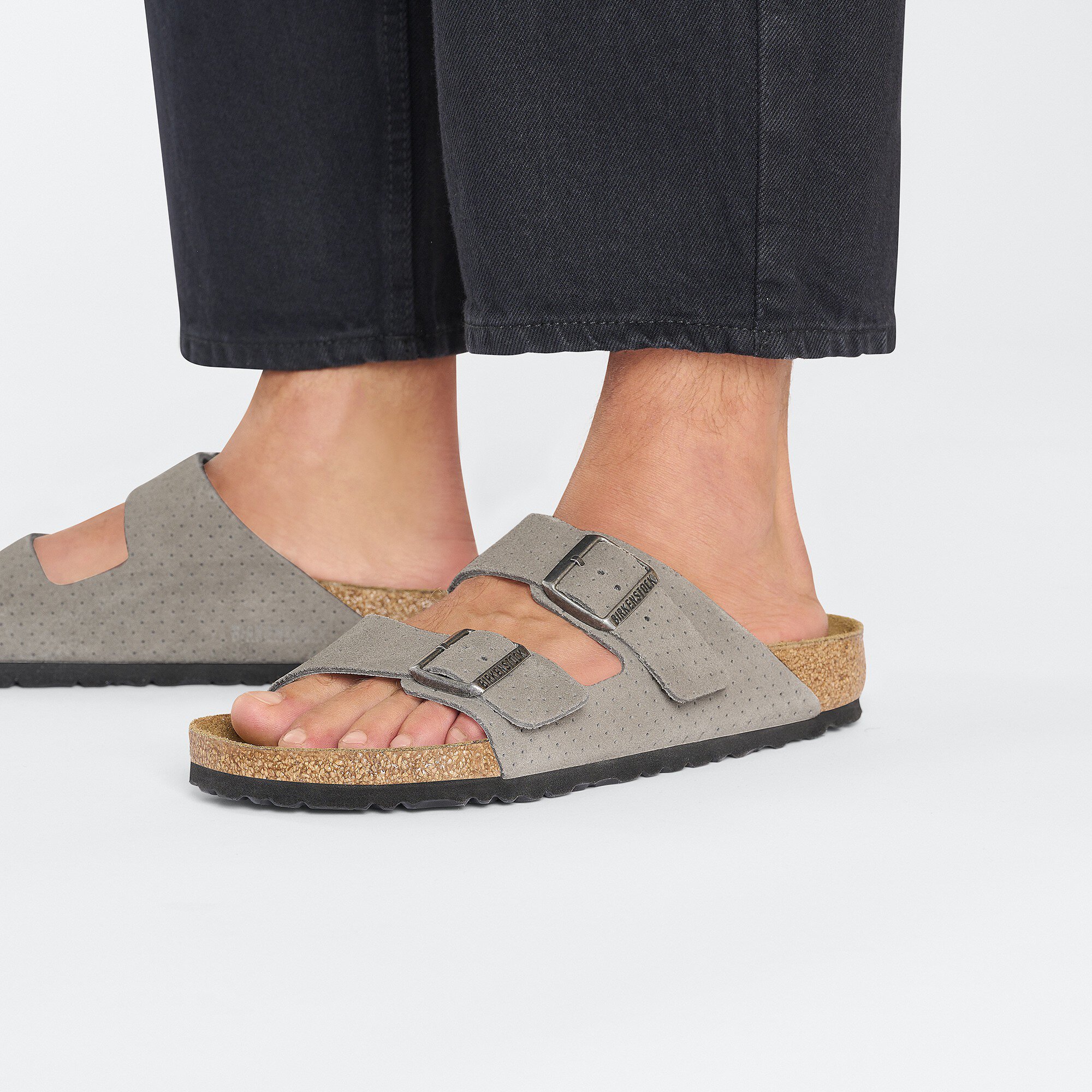 Arizona Suede Embossed Dotted Stone Coin | BIRKENSTOCK