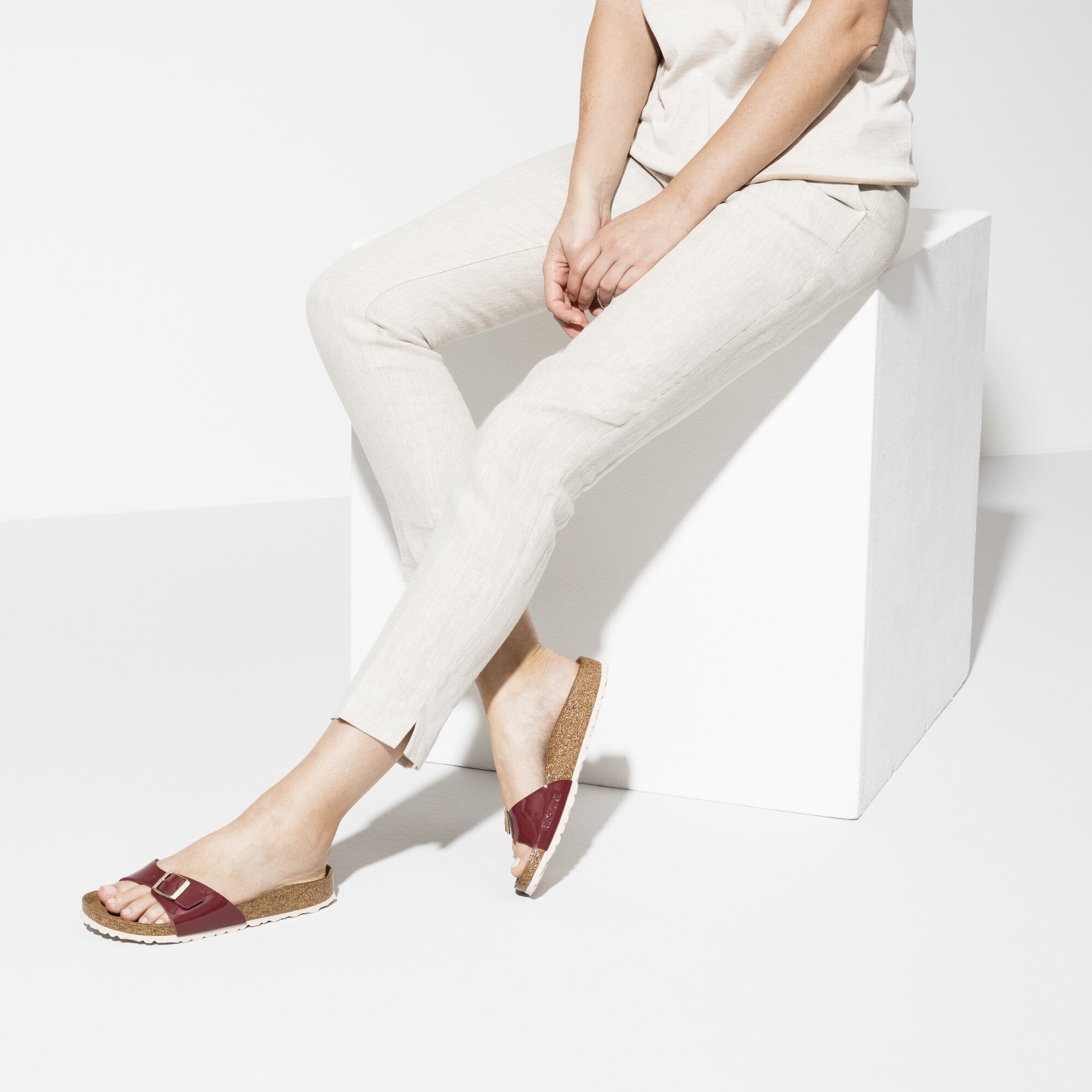 ●BIRKENSTOCK BALI Patent Bordeaux 37 Birkenstock Patent Bordeaux 2025 | www.wlasnyport.pl