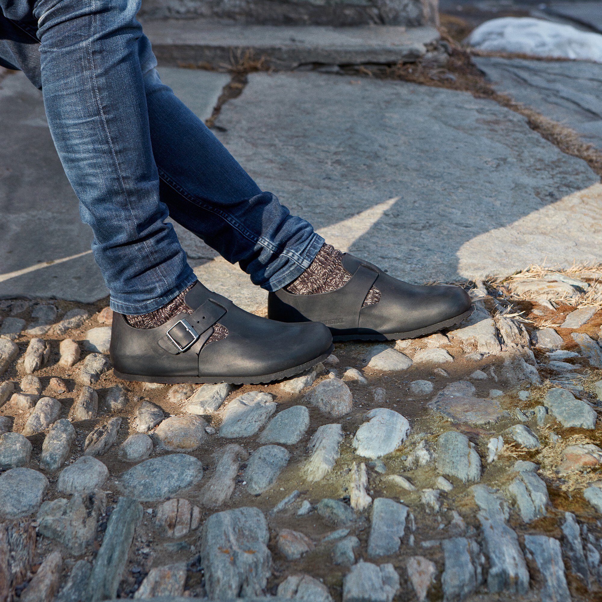 London Oiled Leather Black | BIRKENSTOCK